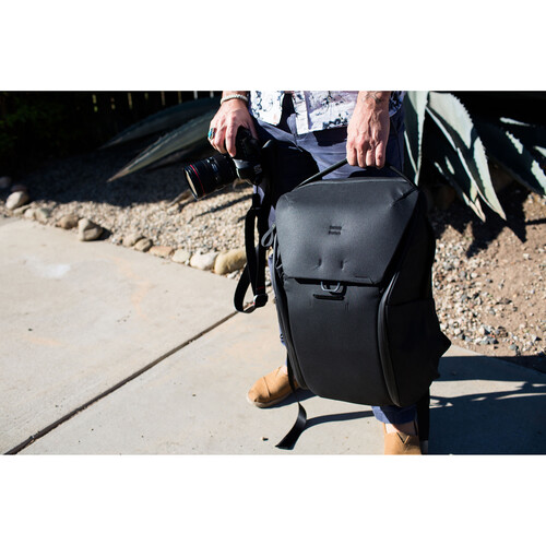 Peak Design Everyday Backpack 30L v2 - Charcoal BEDB-30-CH-2 - 13